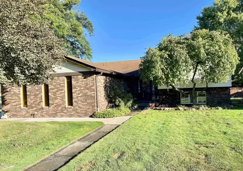 15621 Lauren, Fraser, MI 48026