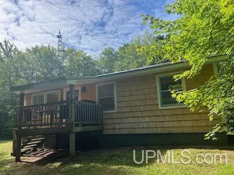 Exterior - e6529 Crossover Road, Munising, MI 49862 photo 4 of 5