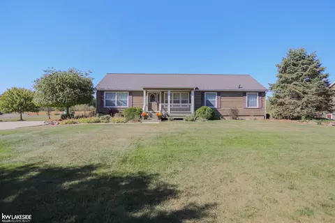 70107 Wolcott, Armada, MI 48005