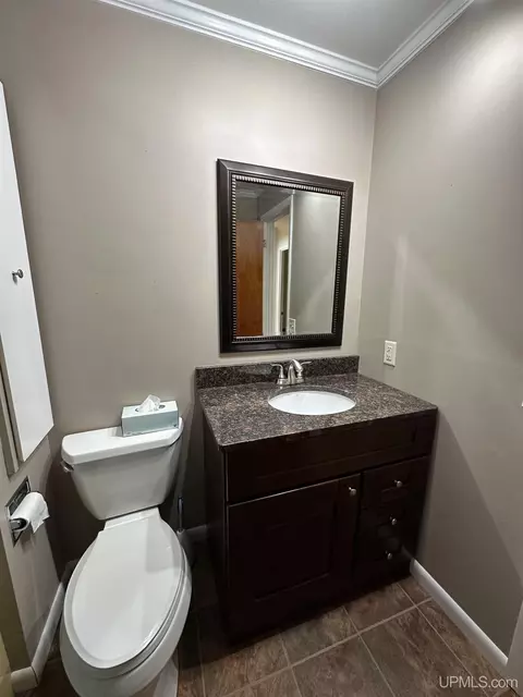 706 Duncan, Ishpeming, MI 49849 photo 31