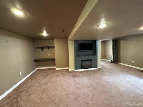 706 Duncan, Ishpeming, MI 49849 photo 37