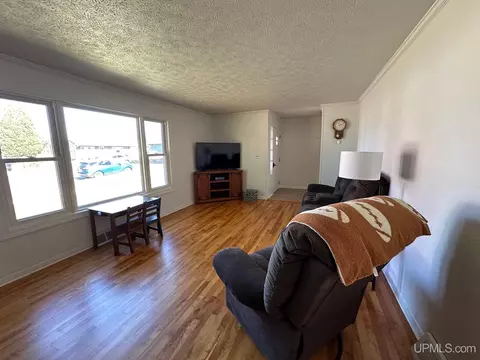 706 Duncan, Ishpeming, MI 49849 photo 10