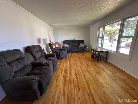 706 Duncan, Ishpeming, MI 49849 photo 7