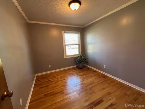 706 Duncan, Ishpeming, MI 49849 photo 15