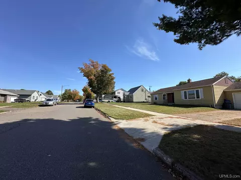 706 Duncan, Ishpeming, MI 49849 photo 50