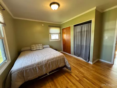706 Duncan, Ishpeming, MI 49849 photo 12
