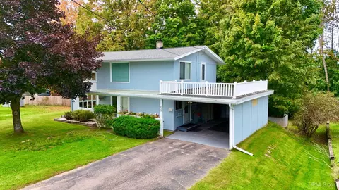 824 N Main, L'anse, MI 49946