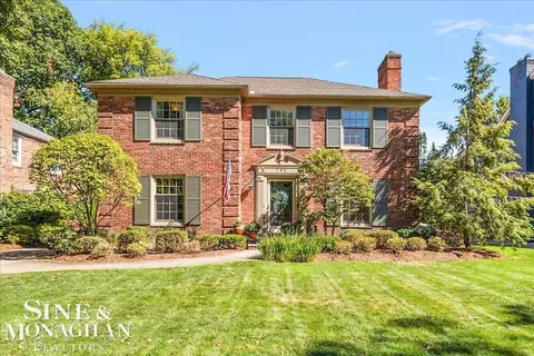 792 Whittier, Grosse Pointe Park, MI 48230