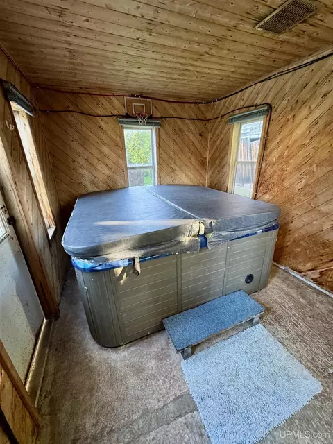 826 N N Pne, Ishpeming, MI 49849 photo 31