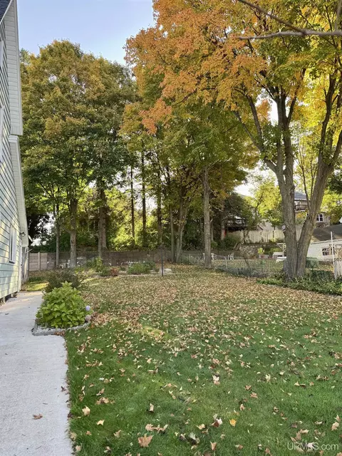 826 N N Pne, Ishpeming, MI 49849 photo 34