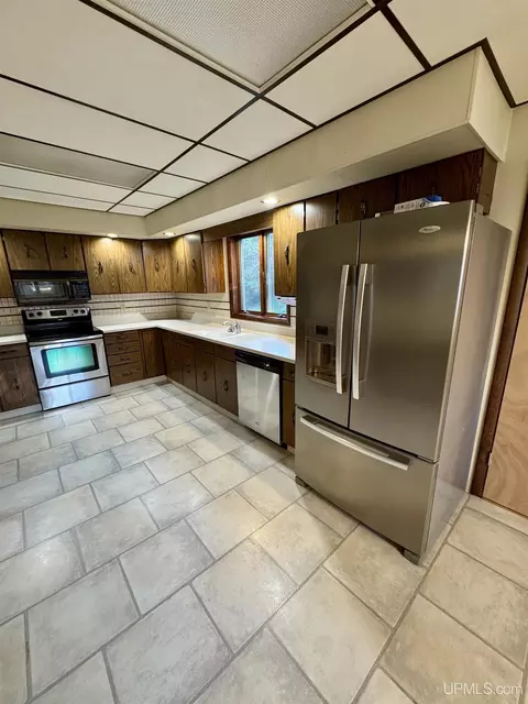 826 N N Pne, Ishpeming, MI 49849 photo 14