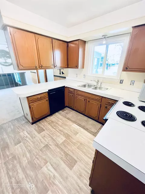 328 Salem, Davison, MI 48423 photo 13