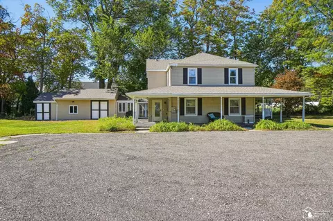 3009 Sterns, Lambertville, MI 48144