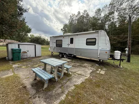 1900 Hay, Beaverton, MI 48612