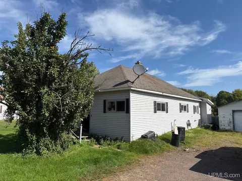 317 Fair, Marenisco, MI 49947