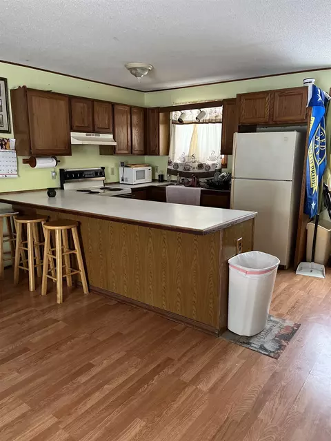 Kitchen - 2670 Bass Lk, Lupton, MI 48635 photo 1 of 2