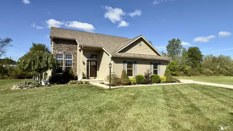 26250 Territorial Xing, New Boston, MI 48164