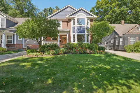 816 Royal, Royal Oak, MI 48073
