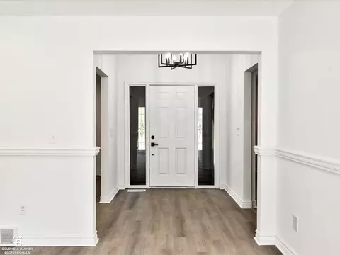 Entry Way - 7171 Hewitt, Jeddo, MI 48032 photo 3 of 3