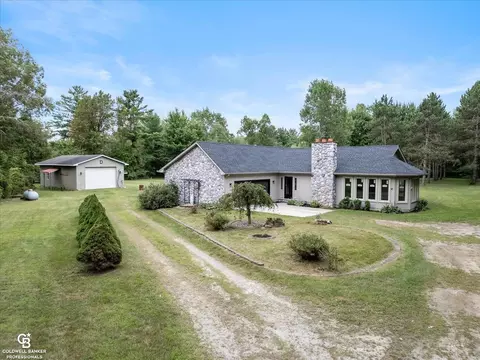 Exterior - 7171 Hewitt, Jeddo, MI 48032 photo 3 of 8
