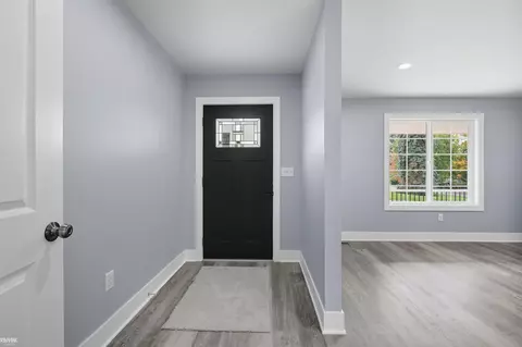 Entry Way - 310 S 6th, Saint Clair, MI 48079 photo 1 of 4
