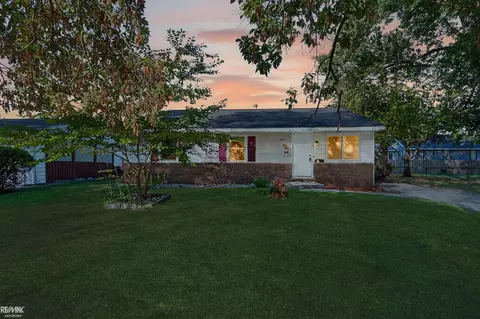 1811 23rd, Port Huron, MI 48060