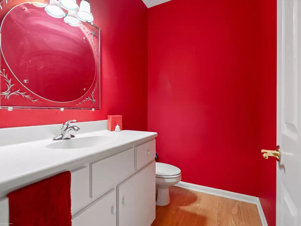 Bath - 2111 Oak, Ortonville, MI 48462 photo 6 of 6