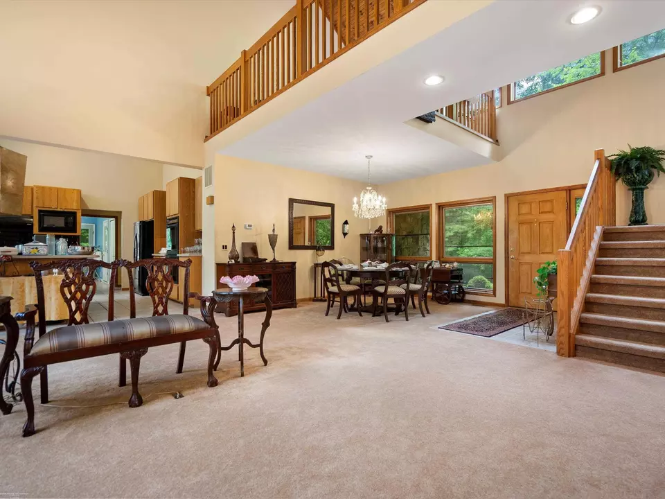 Entry Way - 2111 Oak, Ortonville, MI 48462 photo 3 of 4