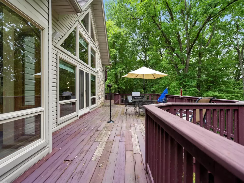 Exterior - 2111 Oak, Ortonville, MI 48462 photo 3 of 8