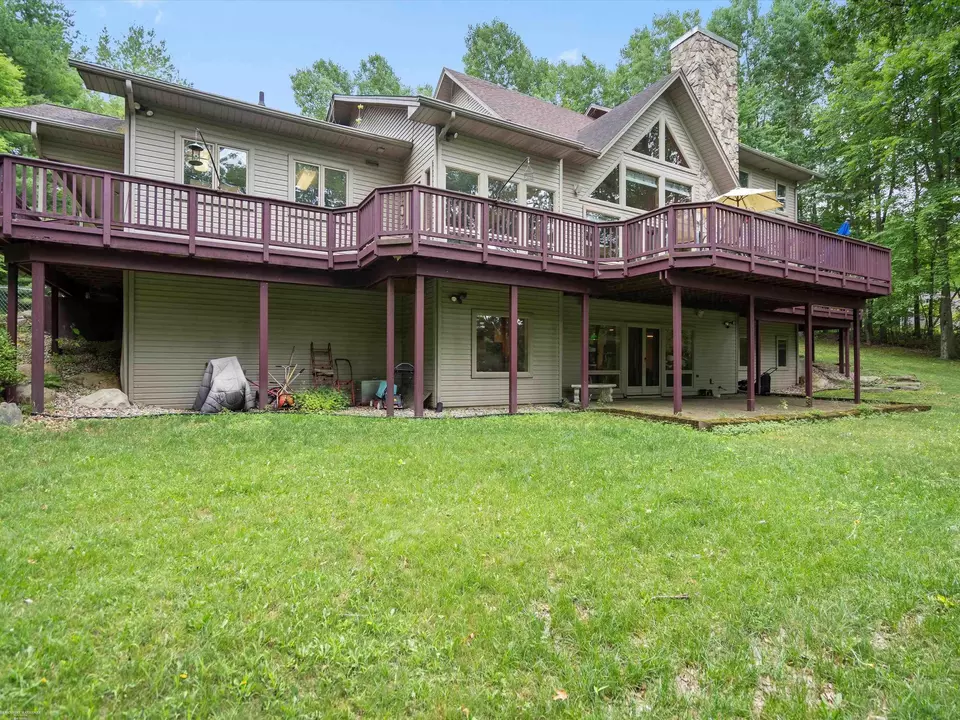Exterior - 2111 Oak, Ortonville, MI 48462 photo 1 of 8