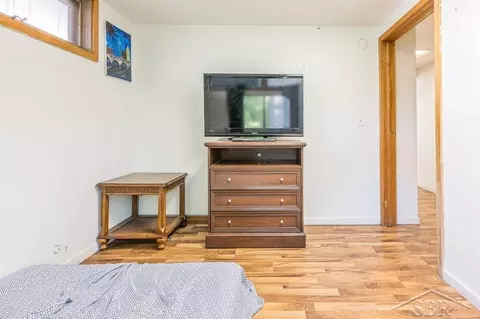 Bedroom - 703 Maple, Clare, MI 48617 photo 2 of 3