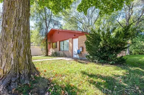 Exterior - 703 Maple, Clare, MI 48617 photo 2 of 4