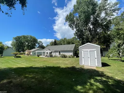 Exterior - 685 Townsend, Algonac, MI 48001 photo 7 of 14