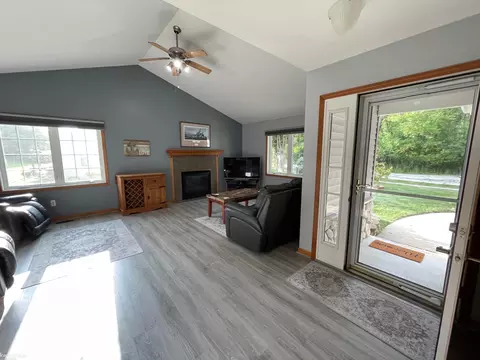 Entry Way - 685 Townsend, Algonac, MI 48001 photo 1 of 2