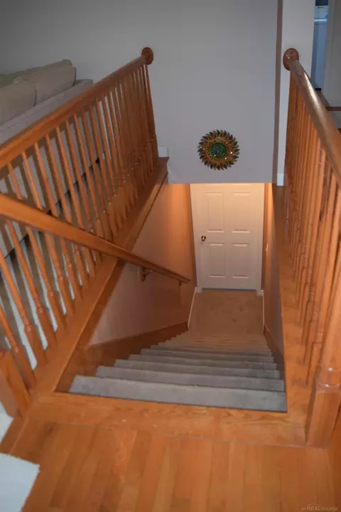 Entry Way - 21761 Mary Rose, Macomb, MI 48044 photo 3 of 4