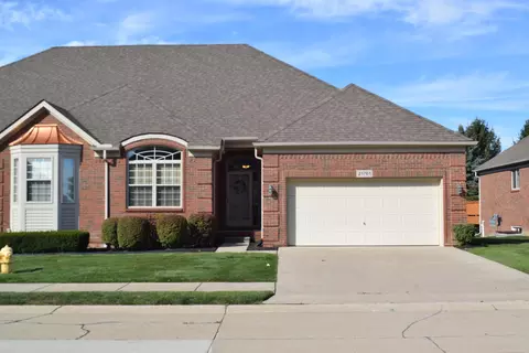 Exterior - 21761 Mary Rose, Macomb, MI 48044 photo 2 of 7