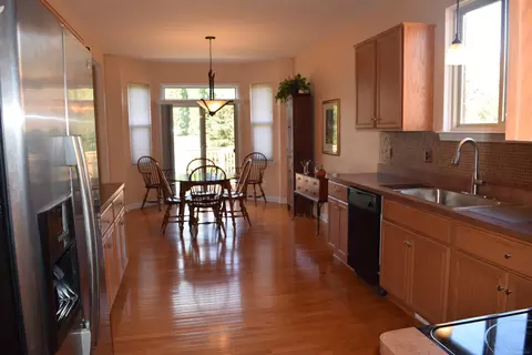 Kitchen - 21761 Mary Rose, Macomb, MI 48044 photo 1 of 4