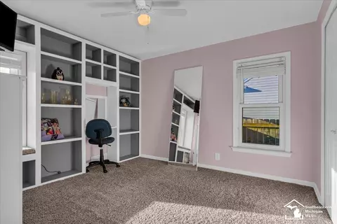 Bedroom - 29456 Walnut, Flat Rock, MI 48134 photo 4 of 5