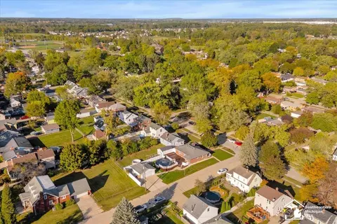 View/Area - 29456 Walnut, Flat Rock, MI 48134 photo 4 of 5