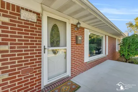 Exterior - 29456 Walnut, Flat Rock, MI 48134 photo 2 of 4