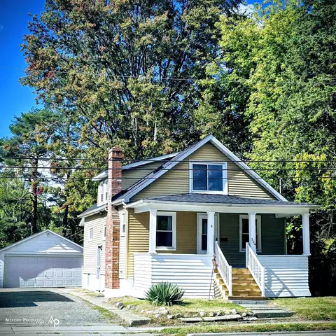 304 S State, Davison, MI 48423