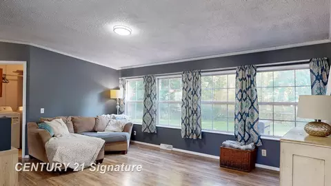 6487 Troland, Flushing, MI 48433 photo 20