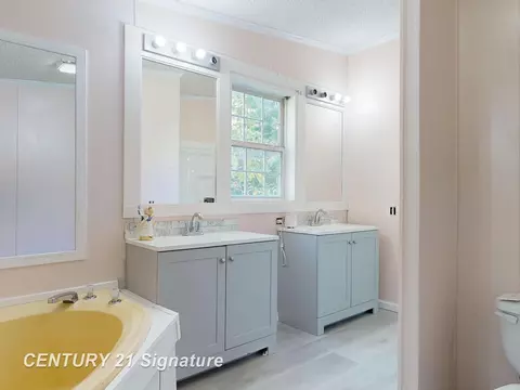 6487 Troland, Flushing, MI 48433 photo 27