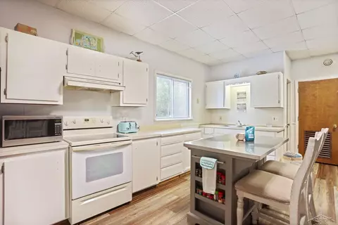Kitchen - 4175 W Taral Ter, Au Gres, MI 48703 photo 2 of 3