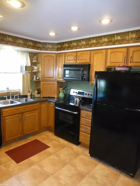 7922 Springborn, Casco, MI 48064 photo 27