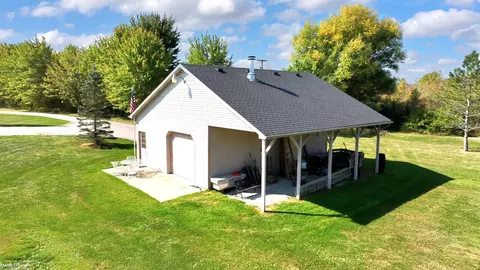7922 Springborn, Casco, MI 48064 photo 6