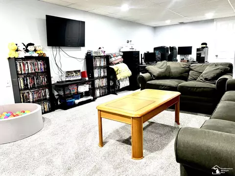 1102 John L, Monroe, MI 48162 photo 14