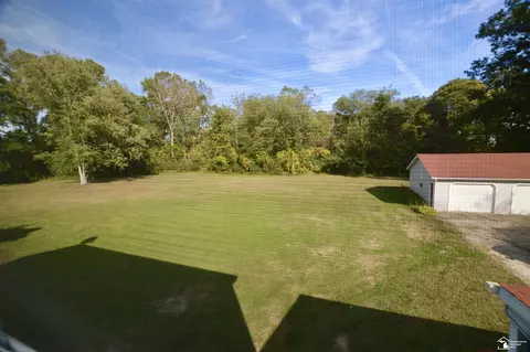 Exterior - 12440 Sumpter, Carleton, MI 48117 photo 11 of 14
