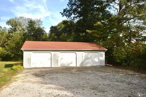 Exterior - 12440 Sumpter, Carleton, MI 48117 photo 9 of 14
