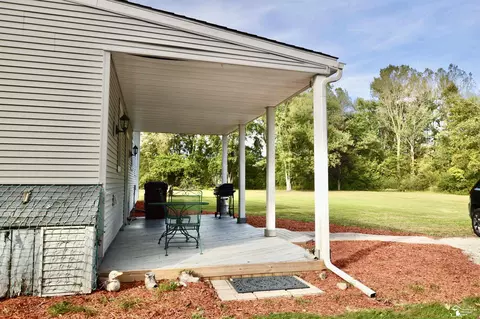 Exterior - 12440 Sumpter, Carleton, MI 48117 photo 6 of 14